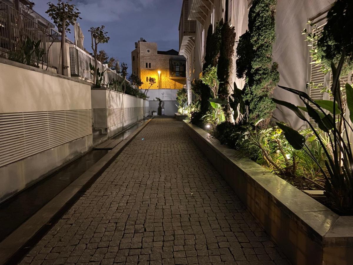 Laura Compound- Authentic 1 Bedroom Charming & Specious Tel-Aviv Extérieur photo