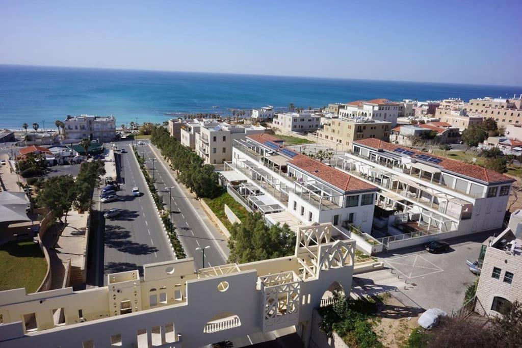 Laura Compound- Authentic 1 Bedroom Charming & Specious Tel-Aviv Extérieur photo